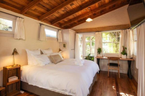 Luxury Studio with Hot Tub in Leura, Leura